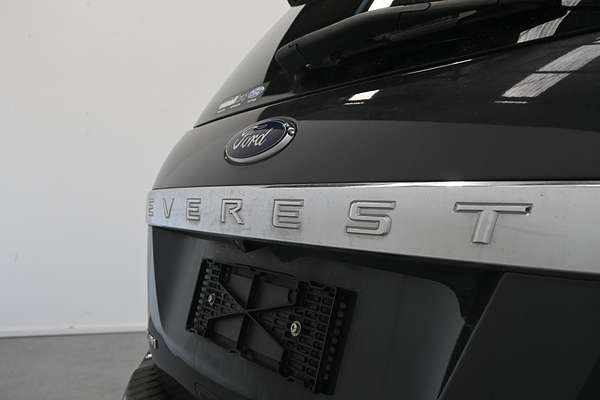 2017 Ford Everest Titanium UA