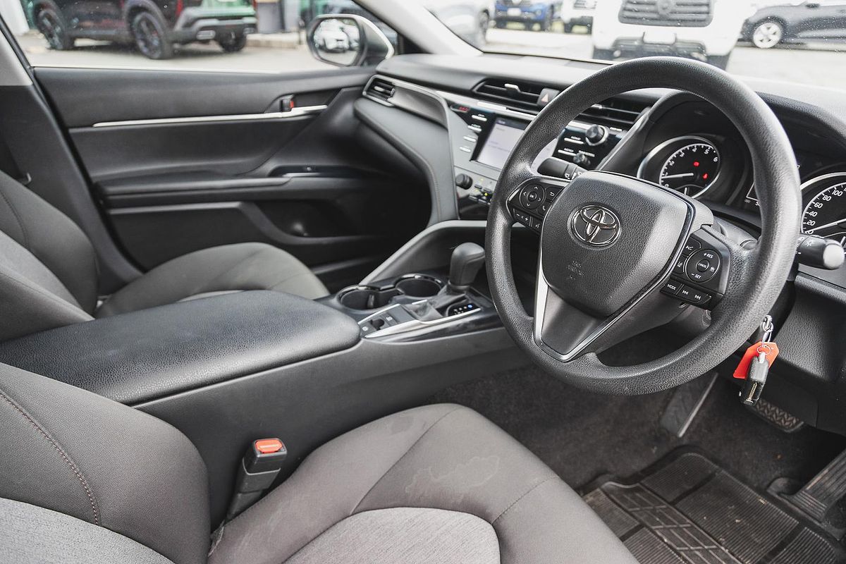 2020 Toyota Camry Ascent ASV70R