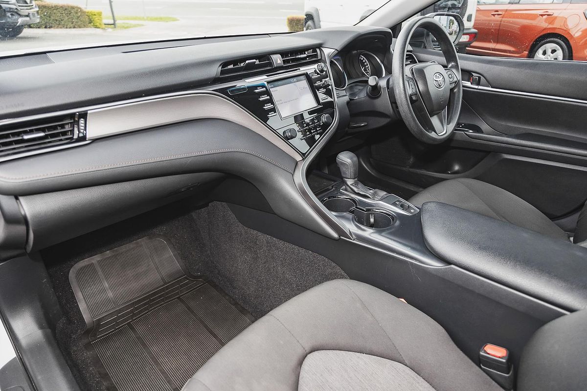 2020 Toyota Camry Ascent ASV70R