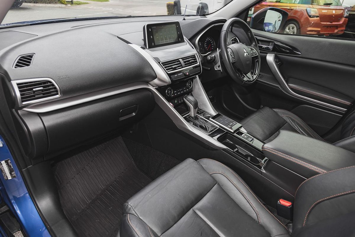 2017 Mitsubishi Eclipse Cross Exceed YA