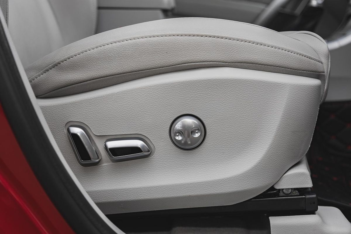 2015 GWM H2 LUX