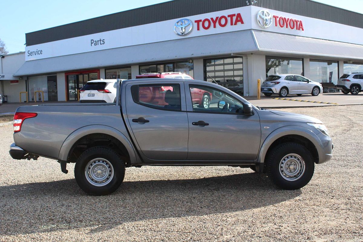 2017 Mitsubishi Triton GLX MQ 4X4