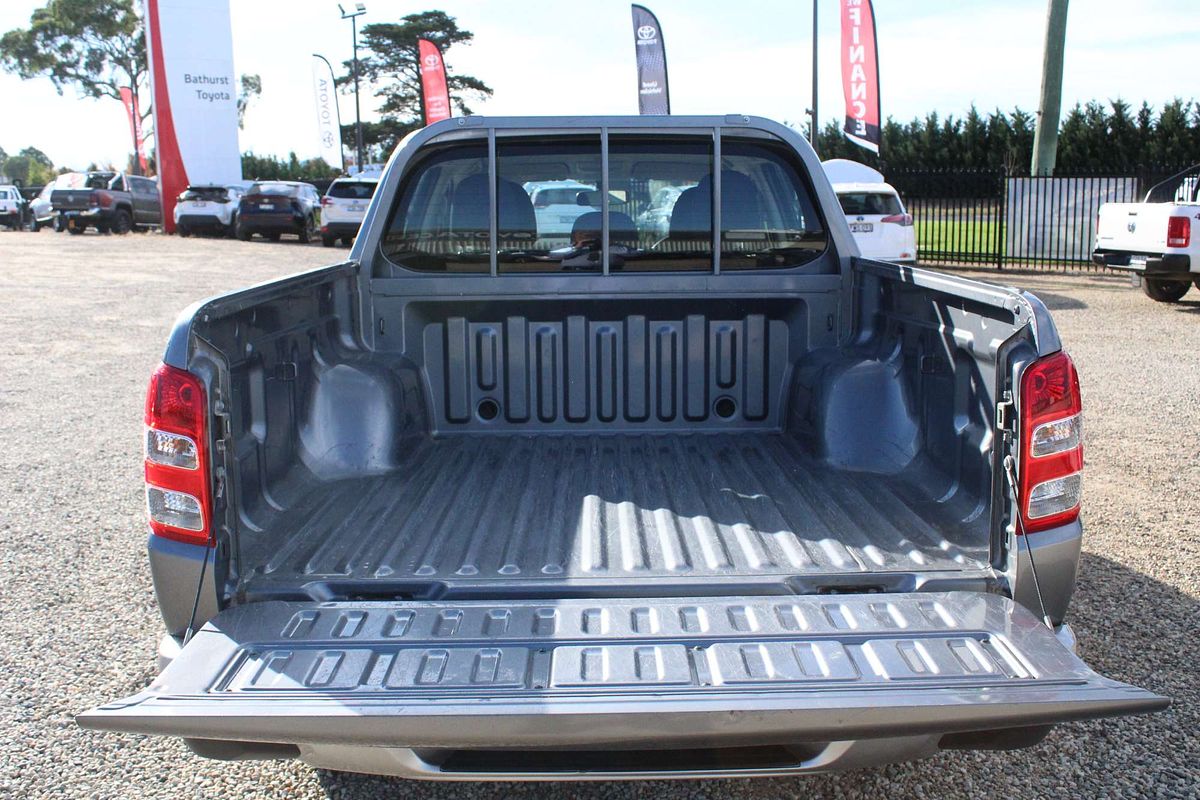 2017 Mitsubishi Triton GLX MQ 4X4