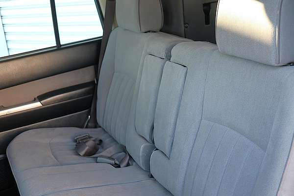 2013 Nissan Patrol ST Y61