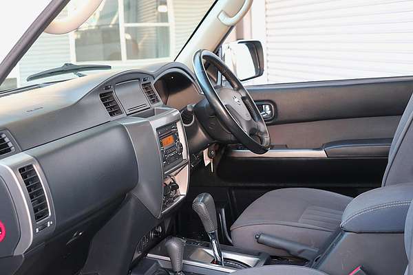 2013 Nissan Patrol ST Y61