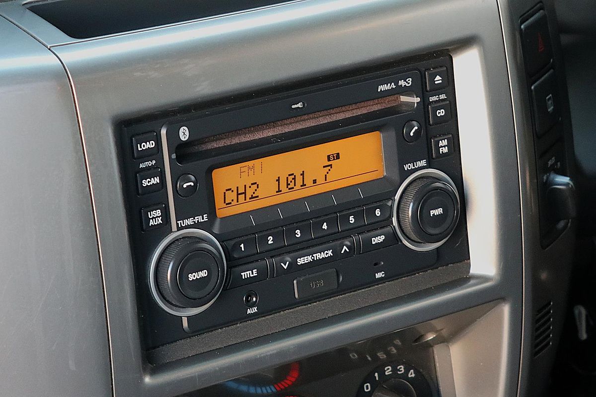 2013 Nissan Patrol ST Y61