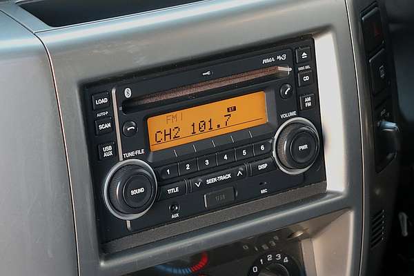 2013 Nissan Patrol ST Y61