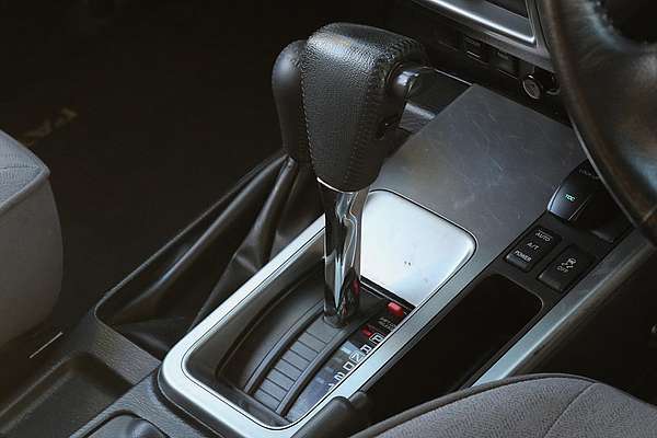 2013 Nissan Patrol ST Y61