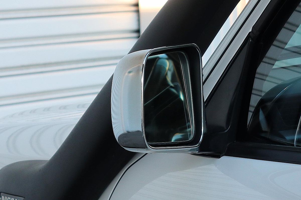 2013 Nissan Patrol ST Y61