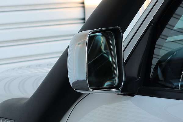 2013 Nissan Patrol ST Y61