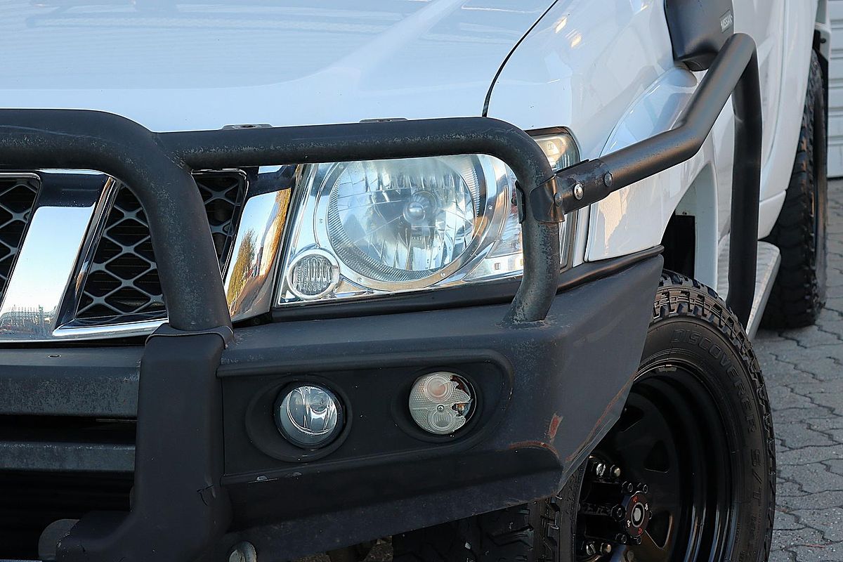 2013 Nissan Patrol ST Y61