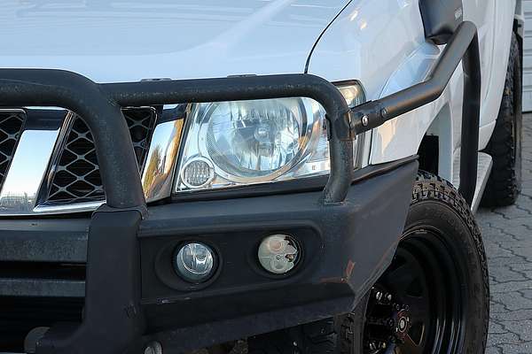 2013 Nissan Patrol ST Y61