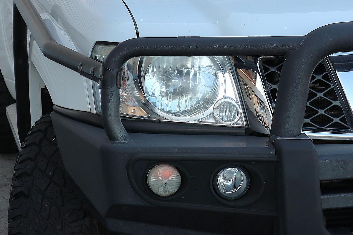 2013 Nissan Patrol ST Y61