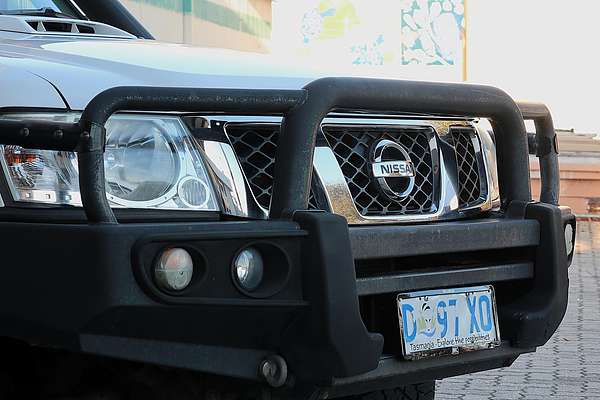 2013 Nissan Patrol ST Y61