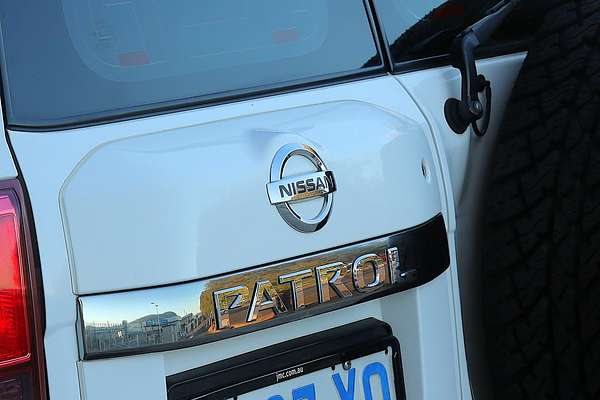2013 Nissan Patrol ST Y61