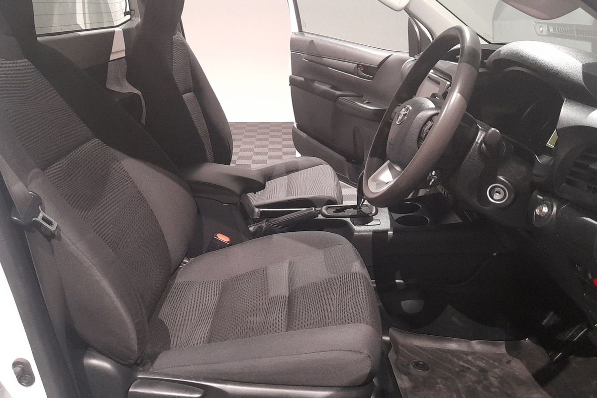 2019 Toyota Hilux SR GUN126R 4X4