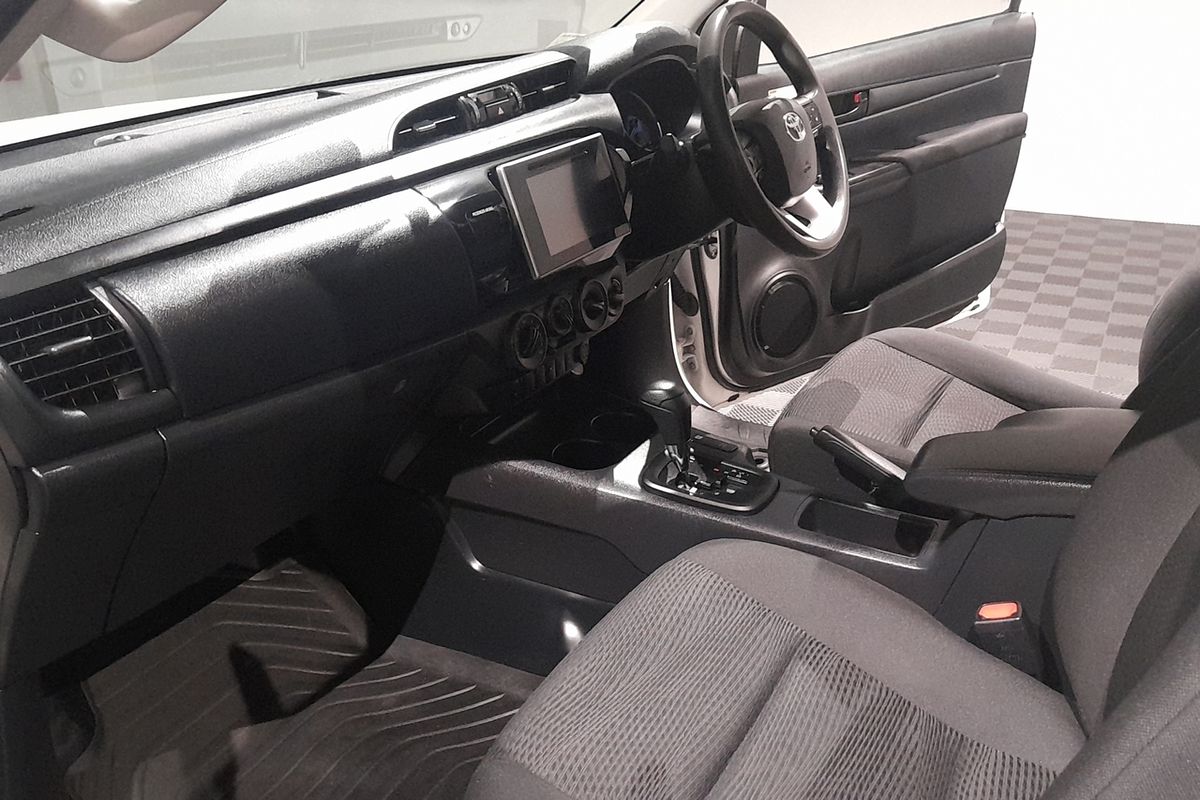 2019 Toyota Hilux SR GUN126R 4X4