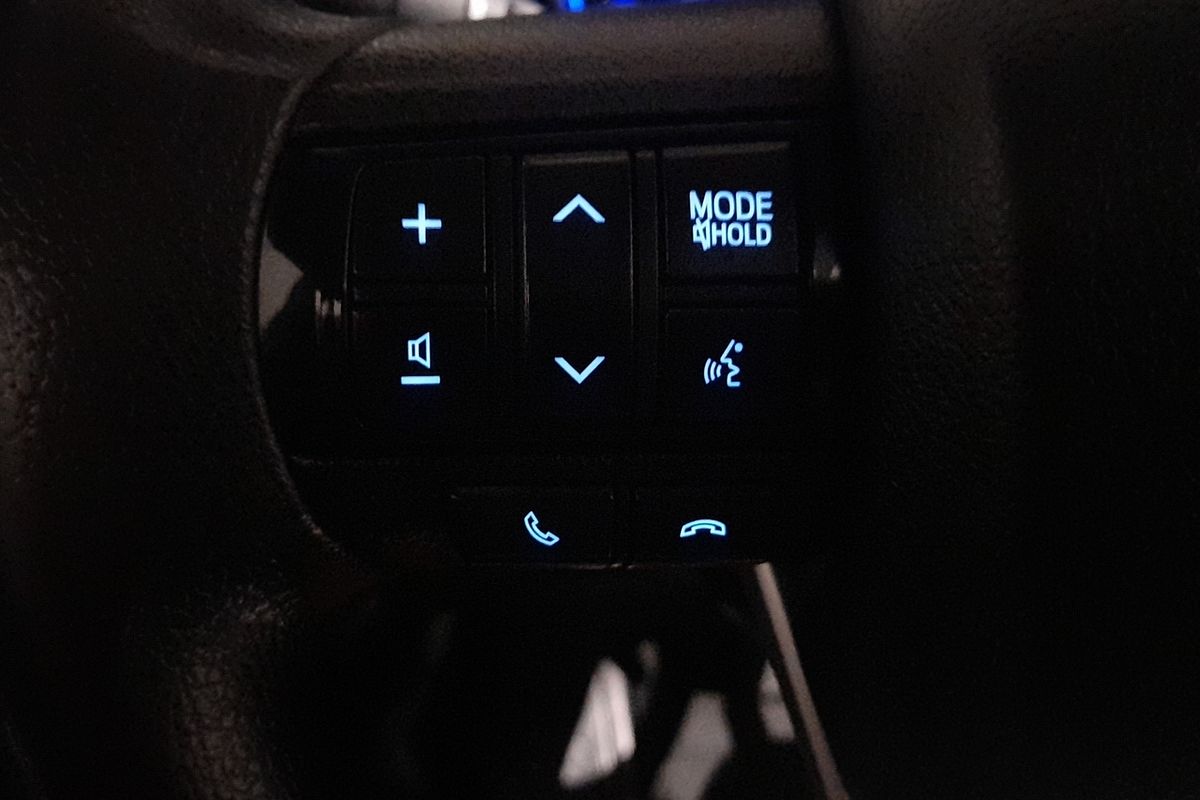 2019 Toyota Hilux SR GUN126R 4X4