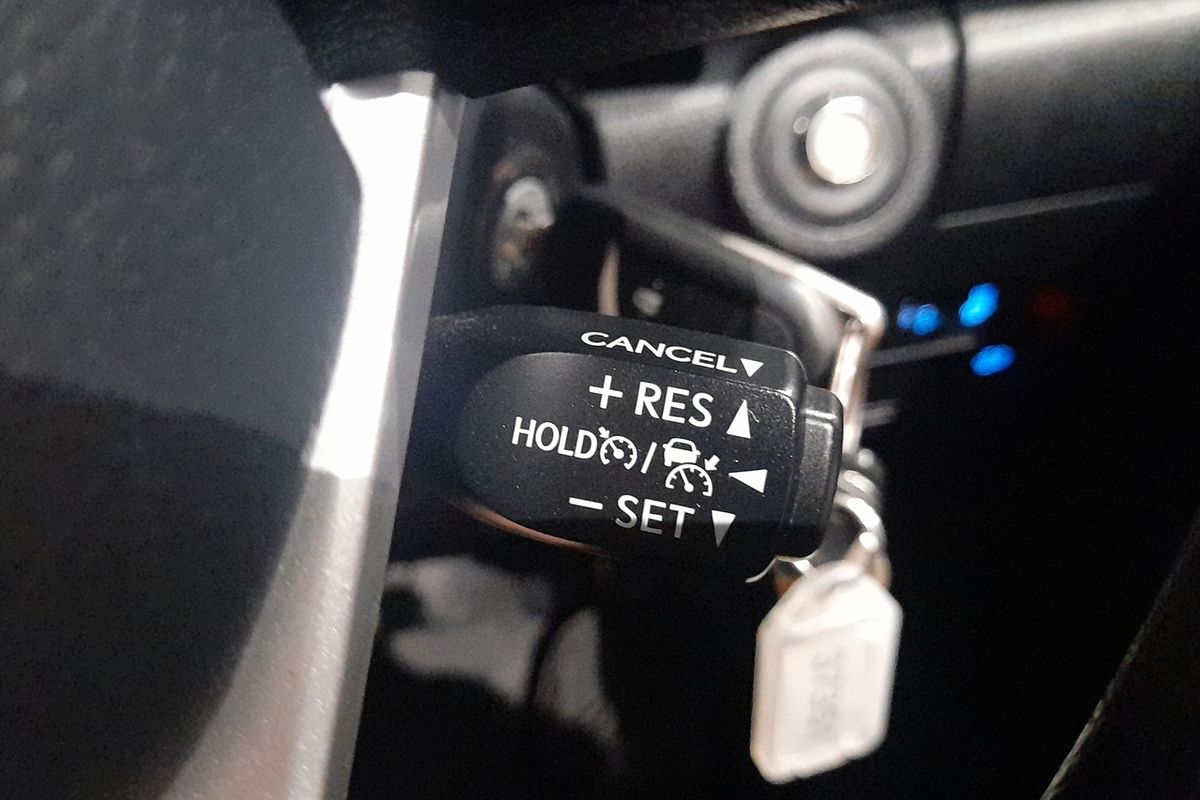 2019 Toyota Hilux SR GUN126R 4X4