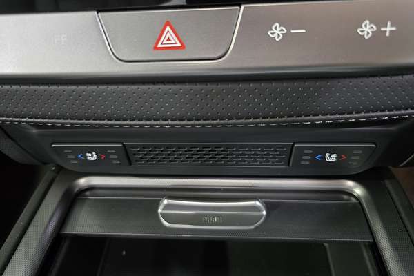 2024 SsangYong Rexton Adventure Y461