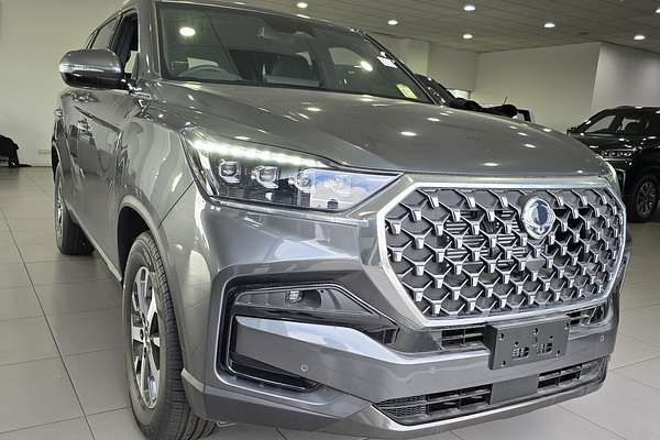 2024 SsangYong Rexton ELX Y461