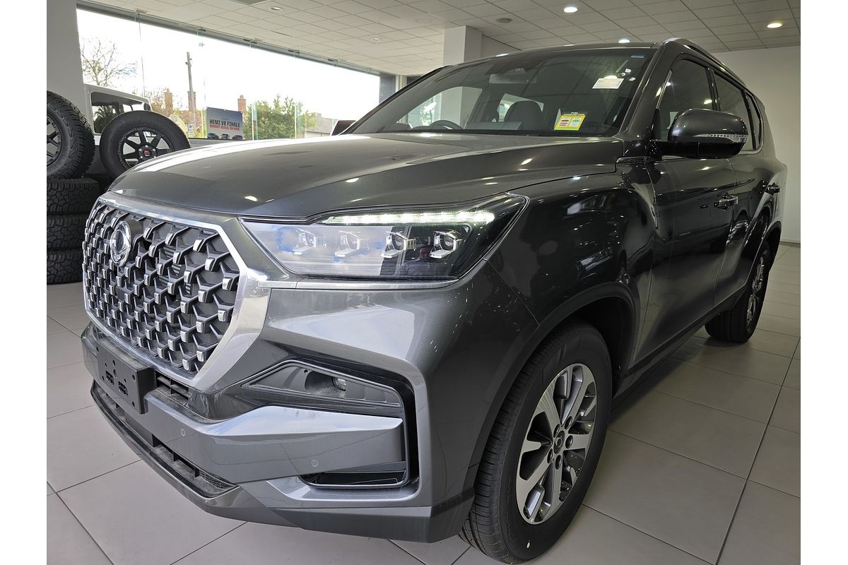 2024 SsangYong Rexton ELX Y461
