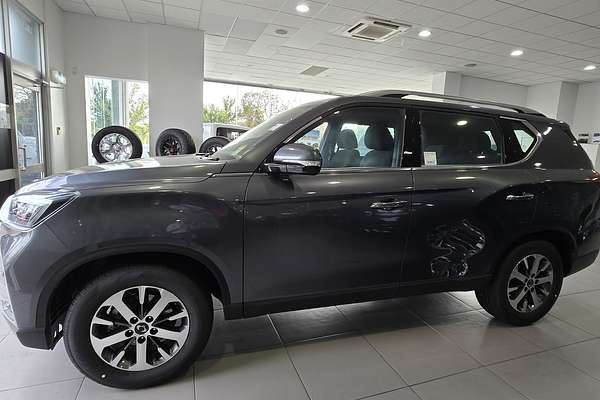 2024 SsangYong Rexton ELX Y461