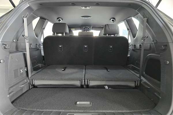 2024 SsangYong Rexton ELX Y461