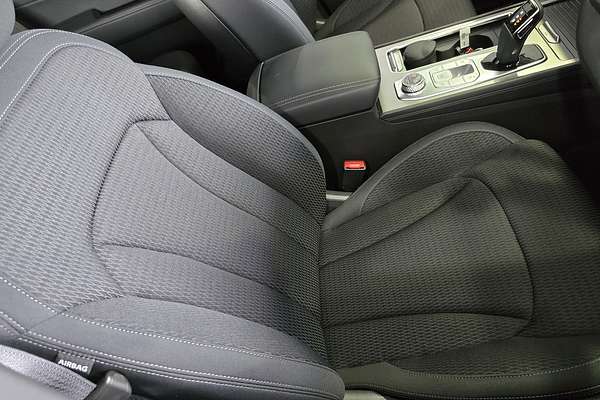 2024 SsangYong Rexton ELX Y461