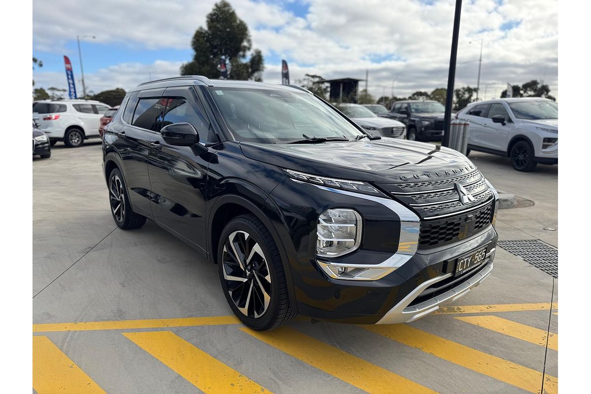 2025 Mitsubishi Outlander Exceed Tourer ZM