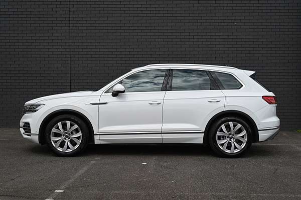 2022 Volkswagen Touareg 210TDI Elegance CR