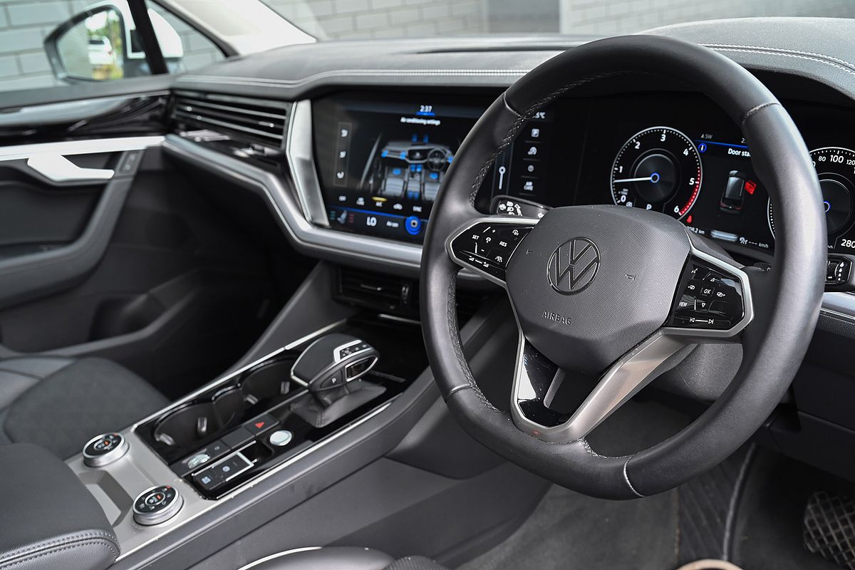 2022 Volkswagen Touareg 210TDI Elegance CR