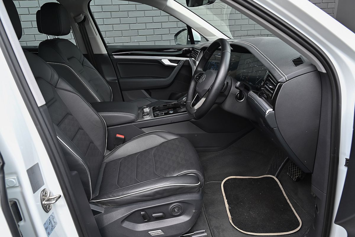 2022 Volkswagen Touareg 210TDI Elegance CR