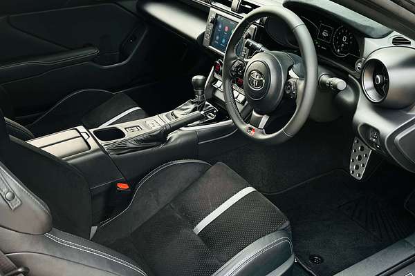 2024 Toyota GR86 GTS ZN8