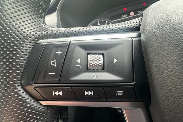 2022 Mitsubishi Outlander LS ZM