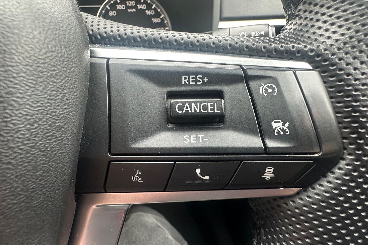 2022 Mitsubishi Outlander LS ZM