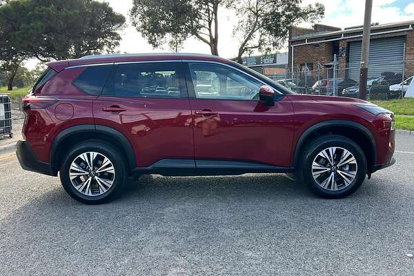 2024 Nissan X-TRAIL ST-L T33
