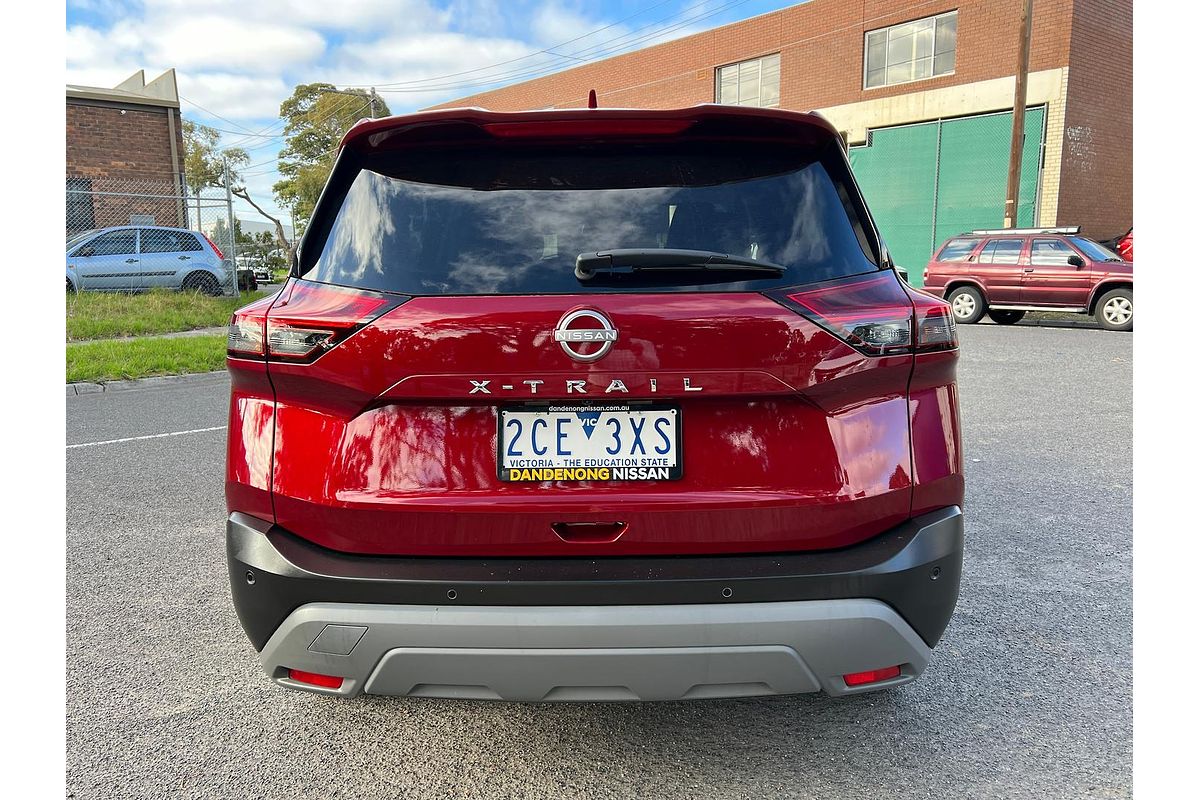2024 Nissan X-TRAIL ST-L T33
