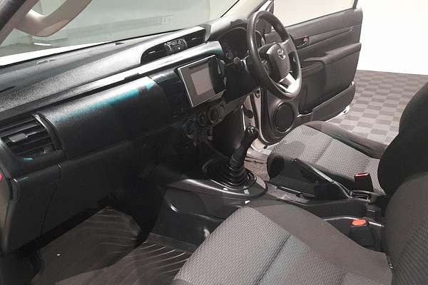 2017 Toyota Hilux Workmate GUN122R Rear Wheel Drive