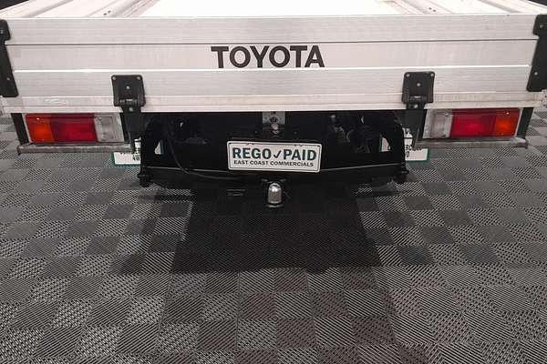 2017 Toyota Hilux Workmate GUN122R Rear Wheel Drive