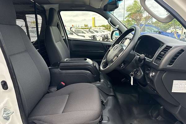 2018 Toyota Hiace  KDH201R LWB