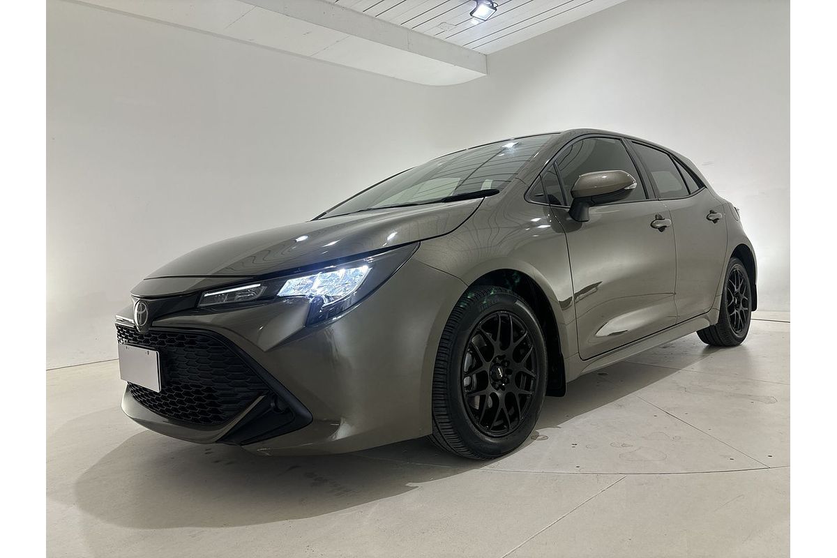 2019 Toyota Corolla Ascent Sport MZEA12R