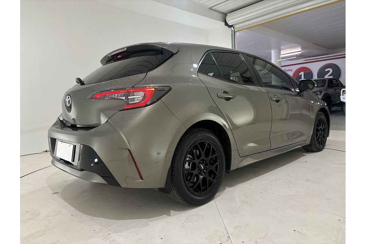 2019 Toyota Corolla Ascent Sport MZEA12R