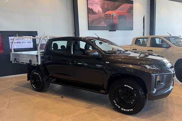 2024 Mitsubishi Triton GLX MR 4X4