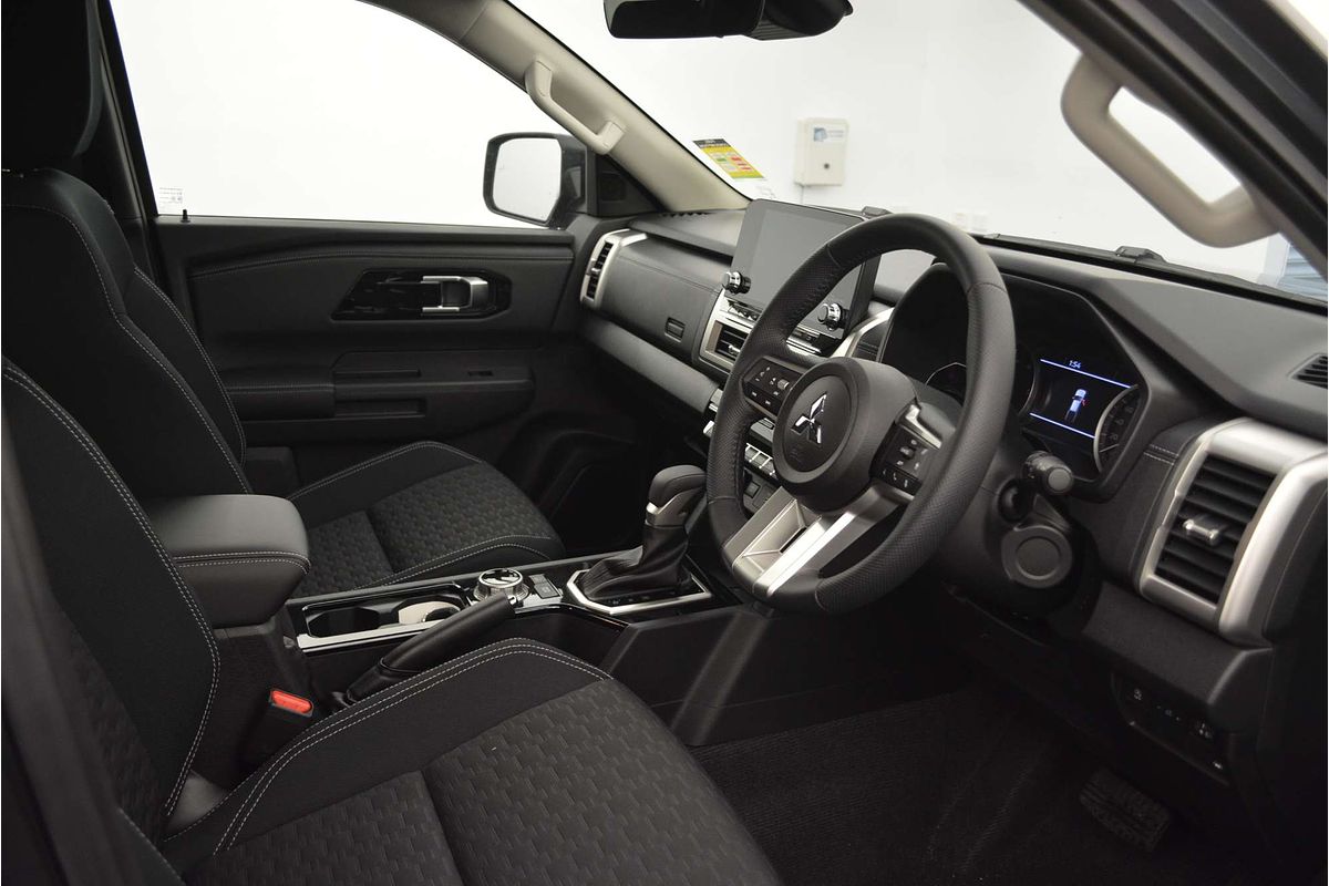 2024 Mitsubishi Triton GLS MV 4X4