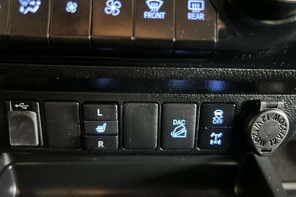 2021 Toyota Hilux Rugged X GUN126R 4X4