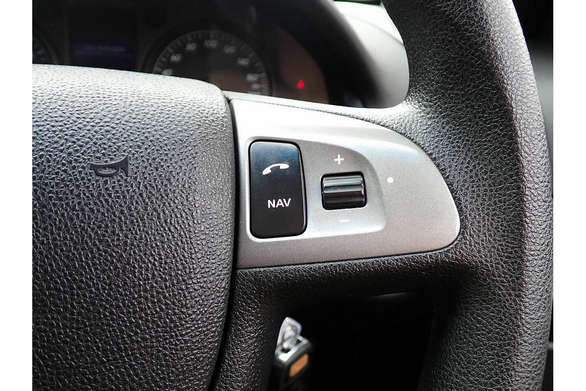2012 Holden Commodore Omega VE II MY12