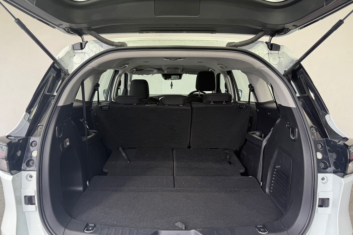 2023 Isuzu MU-X LS-M