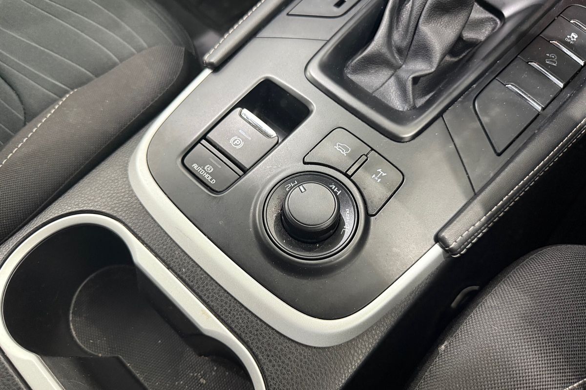 2023 Isuzu MU-X LS-M
