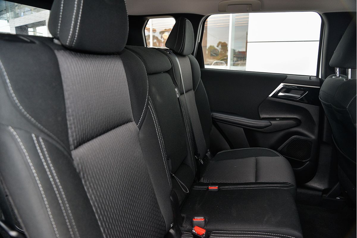 2024 Mitsubishi Outlander ES ZM